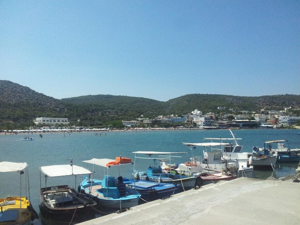 Pericles Studios Agia Marina  المظهر الخارجي الصورة
