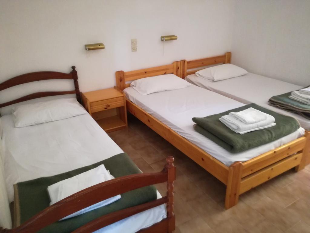Pericles Studios Agia Marina  المظهر الخارجي الصورة