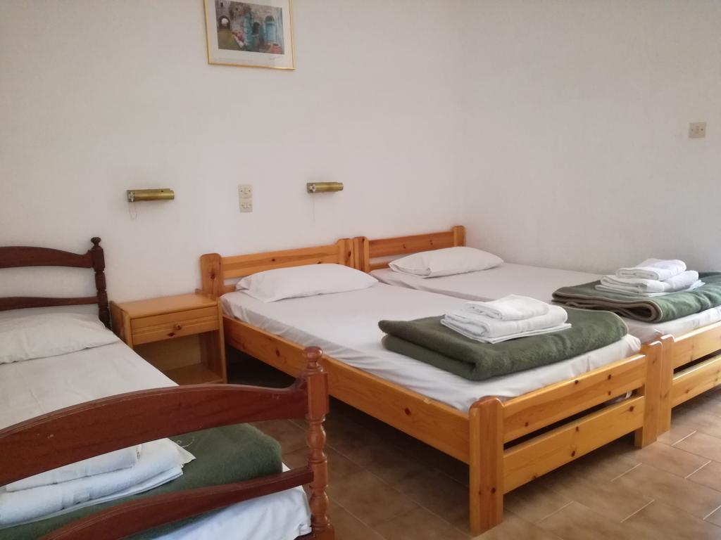 Pericles Studios Agia Marina  المظهر الخارجي الصورة